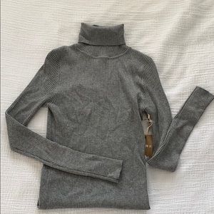 Tight turtle neck shirt